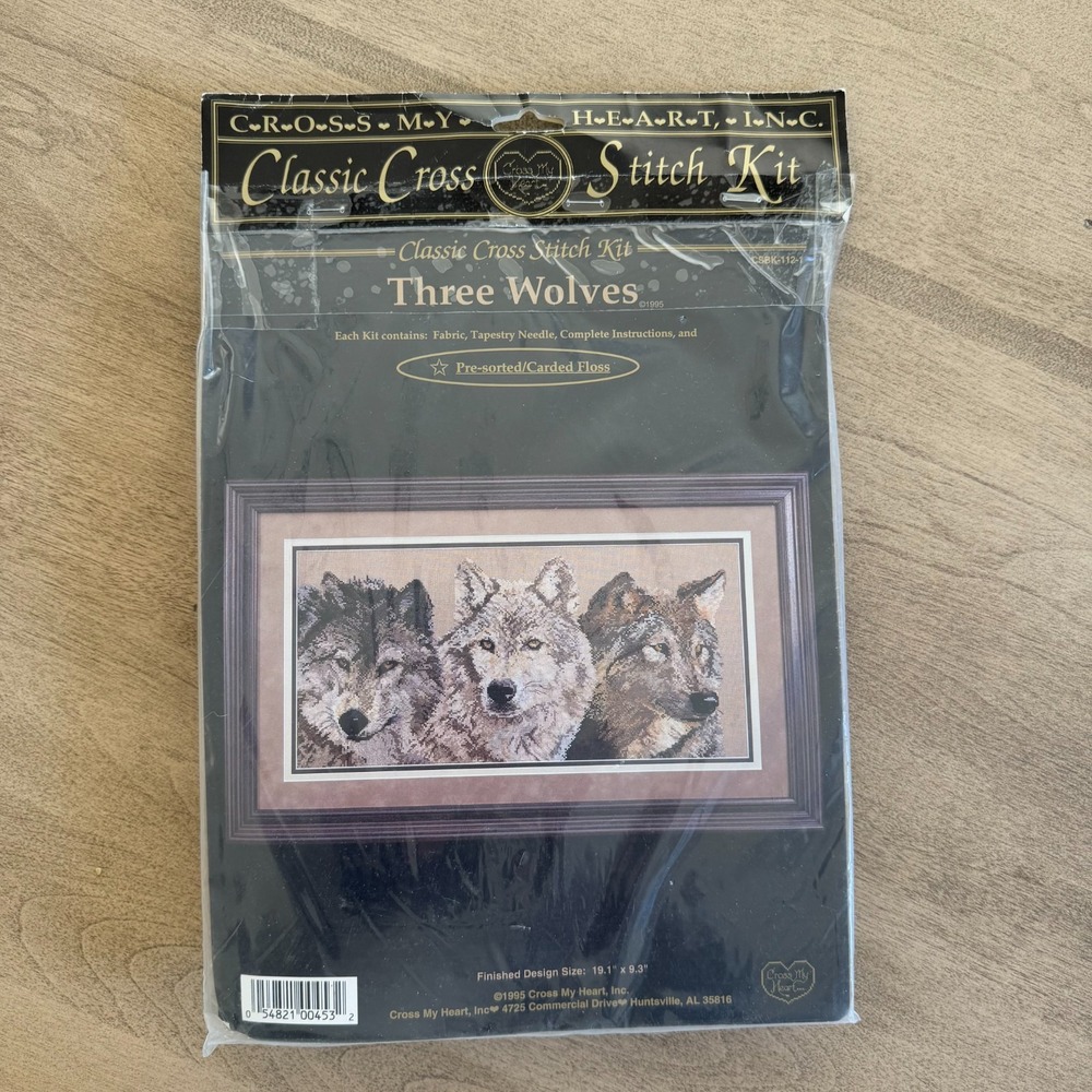 Cross My Heart Inc "THREE WOLVES" Cross Stitch Kit #CSBK-112-1 / 19.1" x 9.3"